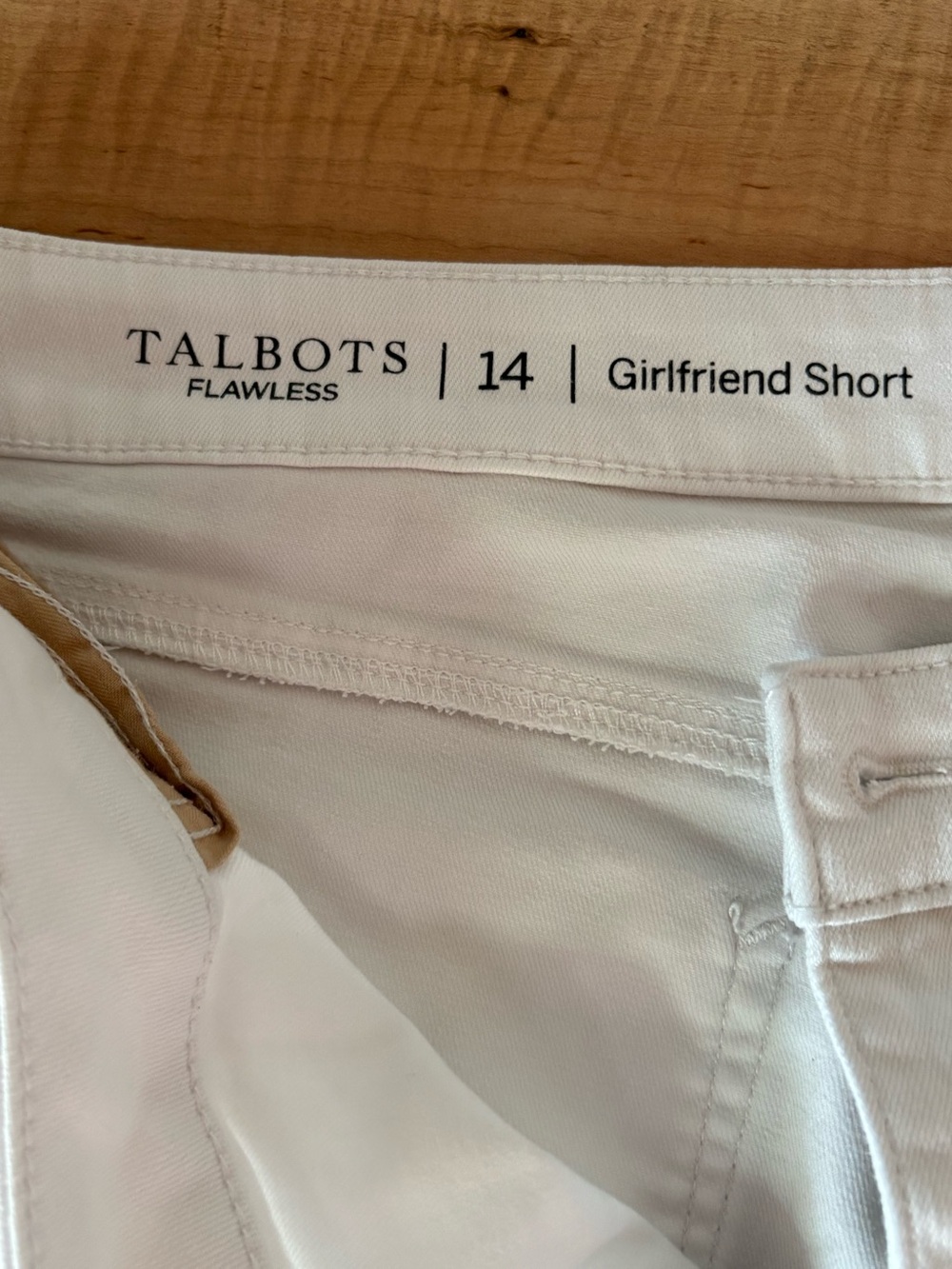 Talbots White Denim Bermuda Shorts “girlfriend denim” 14 - Picture 4 of 5